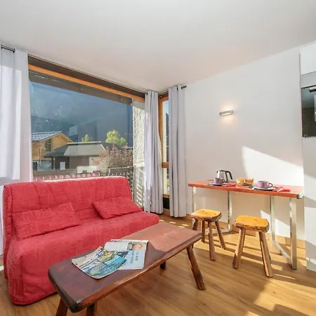 Sainte-foy-l'argentiere Sleeps 2